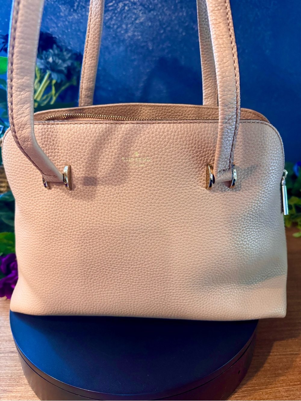 Kate Spade NY Leather Tan/Beige Satchel Bag
EUC